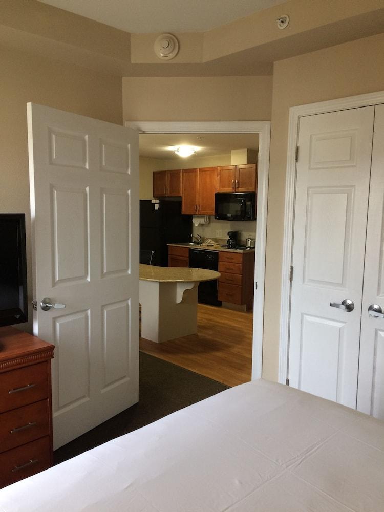 Candlewood Suites Jacksonville By Ihg Esterno foto