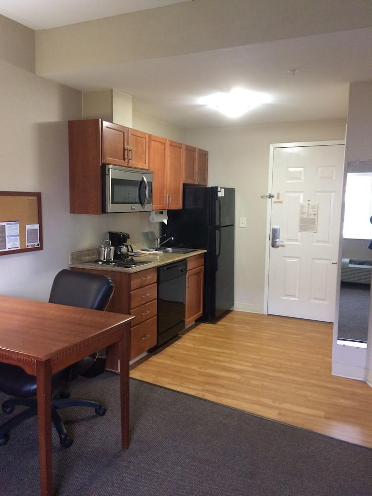 Candlewood Suites Jacksonville By Ihg Esterno foto